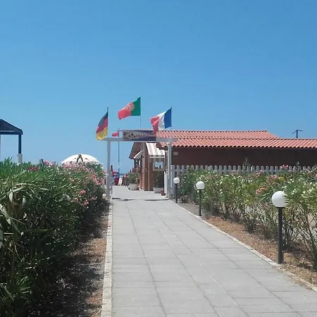 Near The Seaside سكاليا